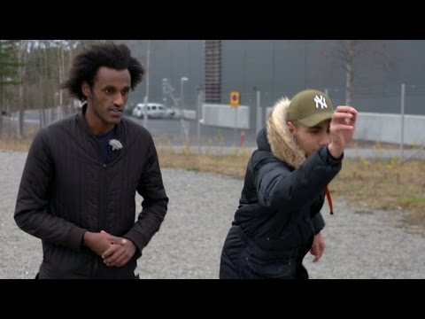 E-SVENSKAN: ÖFK-mittfältaren bjuder på tiki-taka-boule - TV4 Sport