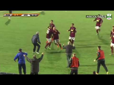 Gol di Santini 16-17 con il Pontedera