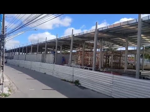 Mostrando como tá ficando a estrutura da feira livre de Delmiro Gouveia AL 