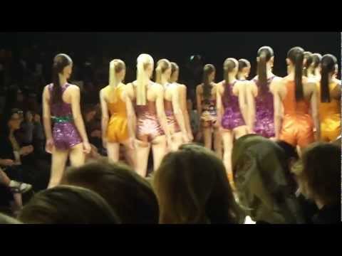 SFILATE DONNA MILANO SS 2013 - FRANKIE MORELLO