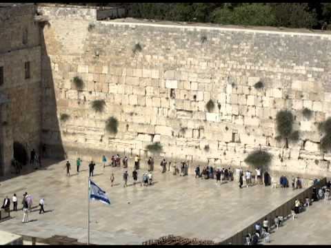 Hakotel (English version) הזמר ציון צדוק -- הכותל
