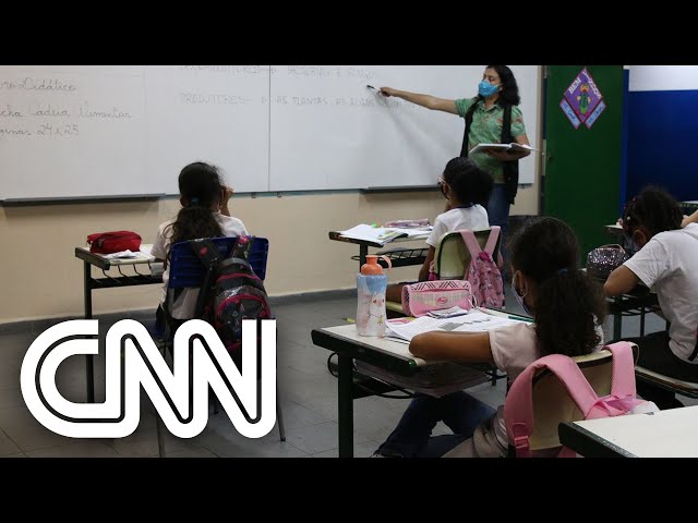 SP tem apenas 24% das escolas estaduais aptas a aulas presenciais | CNN PRIME TIME