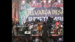 Download lagu Antara Senyum & Perang Monata Best MAN mp3 Download lagu Antara Senyum & Perang Monata Best MAN mp3