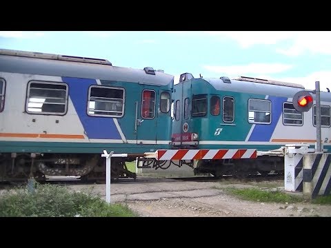 Spoorwegovergang San Donato di Lecce (I) // Railroad crossing // Passaggio a livello