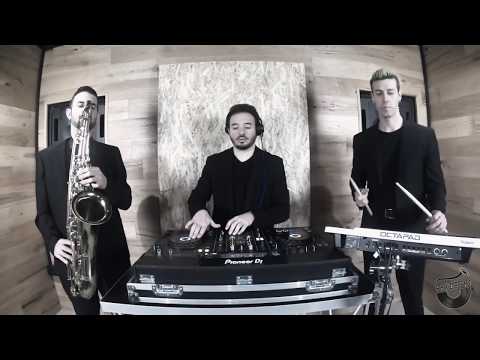 Martin Garrix - Animals SAXOBEAT live performance