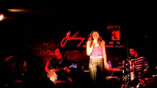 Luisa Maita em Boston - Desencabulada