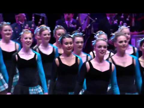 2016 VIT HD MASSED PIPES, DRUMS AND DANCERS