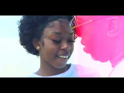 Mooi Mofu Mama - Chivaro ft. Cyriel x Melvin Stoffel