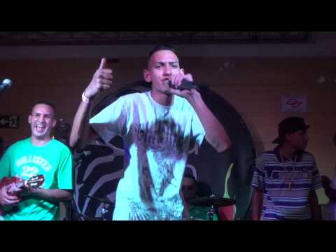 Mc Neu & Mc Theodoro - ( Ao Vivo Na Bantu )