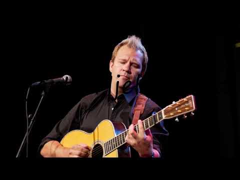 How to Pronounce Bjarte Hjelmeland?