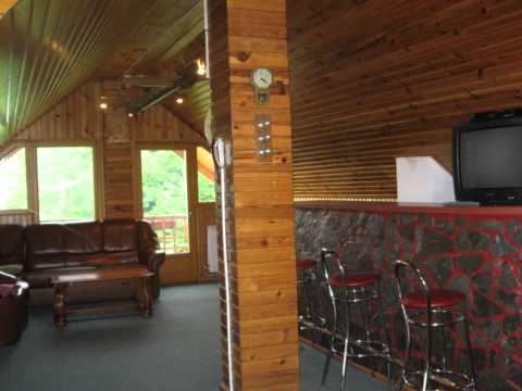 Pensiunea Uzu   Darmanesti www tourtravel ro