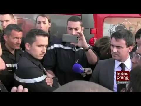 Grenoble  le pompier refuse de lui serrer la main Manuel Valls s'énerve