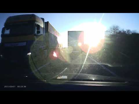 Filmat cu DashCam auto HD - pe D.E.581 Husi-Crasna-Vaslui MOVA0468