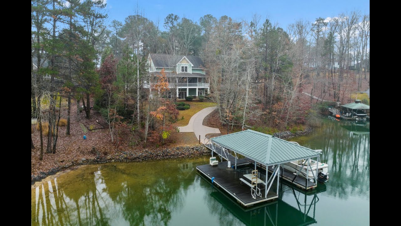 123 Pineridge Point Drive, Seneca, SC 29672 ~ Melanie Fink and Associates