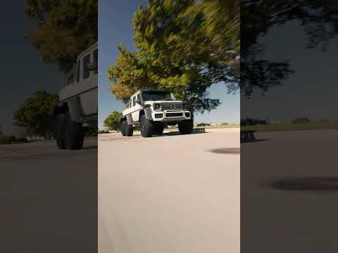 2015 Mercedes-Benz G63 AMG 6X6 Brabus B63S-700