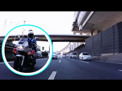 PCX (KF30) Super glissando, comece e corra! ~~~ Policiais brancos estão reprimindo a Loop Line! ~No lado do Ginásio Senri, faça meia-volta no cruzamento Kamishintabashi! Para a rodovia!