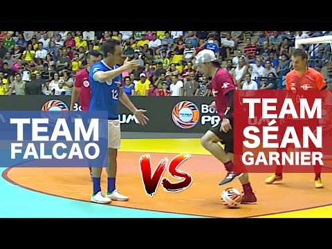 TEAM FALCAO VS TEAM SEAN - Reis Do Drible 2017 / @seanfreestyle