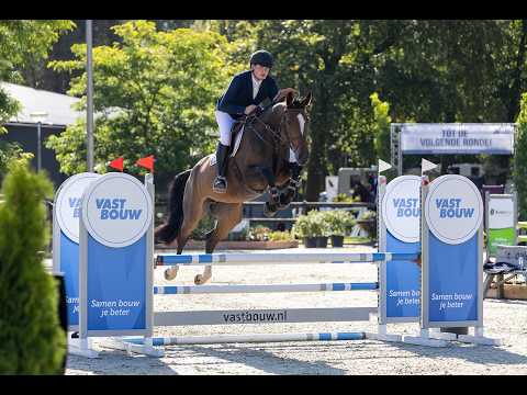 Rosé WH (GAILLARD DE LA POMME x MARIUS CLAUDIUS) - Video 2 video thumbnail