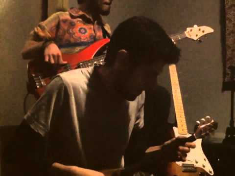 the round void-the murmurer baglama