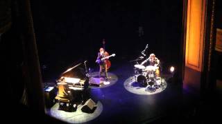 boNObo Trio live au Grand R #3