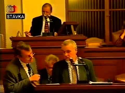BOBOVIZE - Krize v ČT - 13. 1. 2001 - poslanci Opoziční smlouvy prohlasují vše