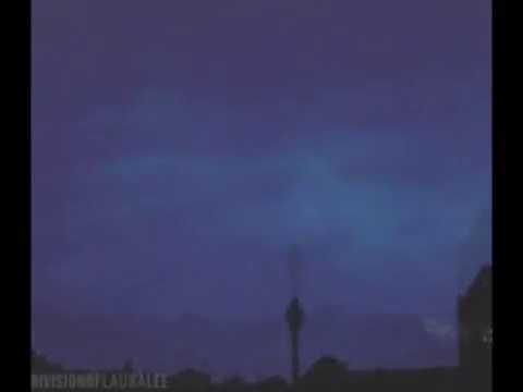 DIVISION OF LAURA LEE trapped in cds