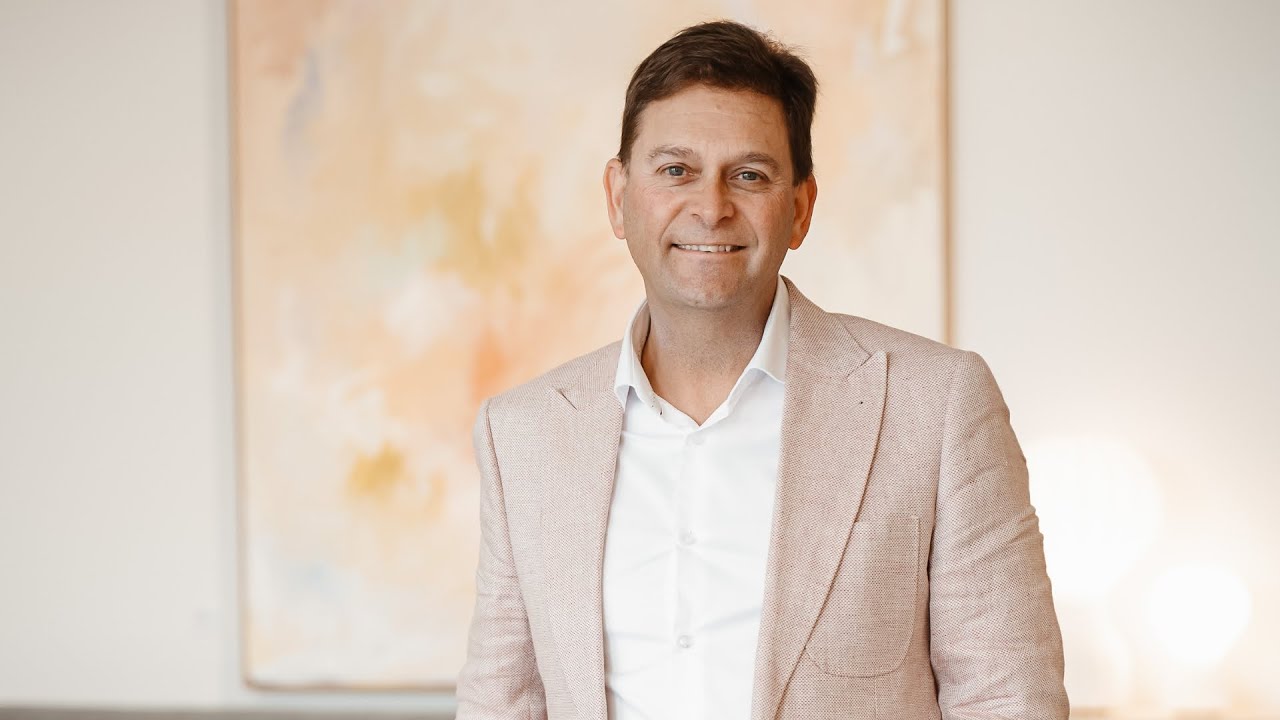 Damien Willis Ouwens Casserly Real Estate Adelaide RLA 275403