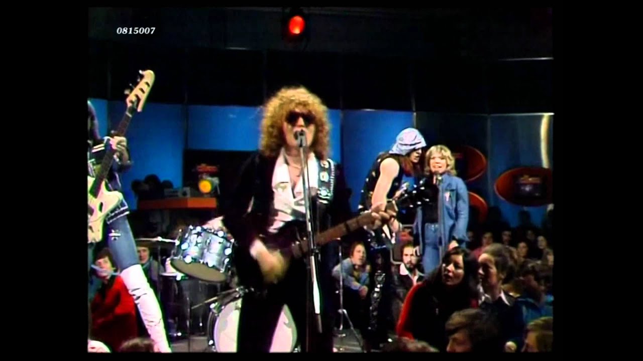 Mott The Hoople - Roll Away The Stone (1974) HD 0815007 - YouTube
