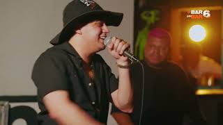 Jogado Na Prisão Lyrics English Translation