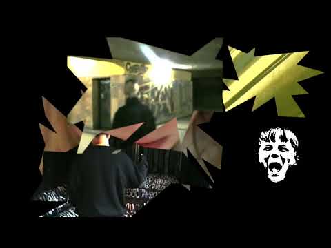 mvrceli - odkryty w mieście krzyk