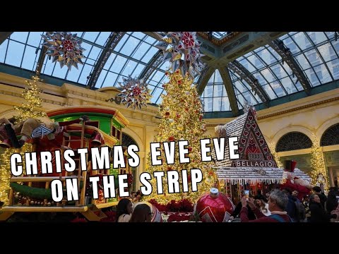 A Rainy Christmas Eve Eve Walk On The Las Vegas Strip - Finally Can Walk In Front Of Bellagio