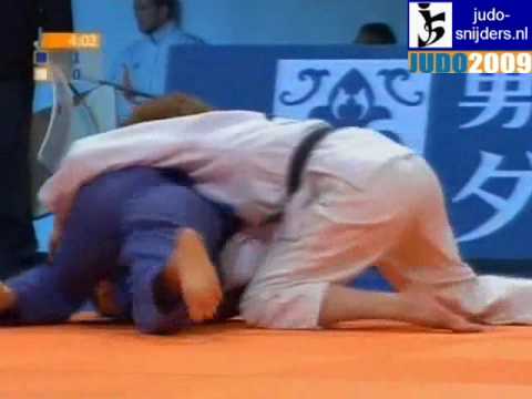 Judo 2009 Rotterdam: Nataliya Smal (UKR) - Catherine Arscott (AUS) [-70kg].