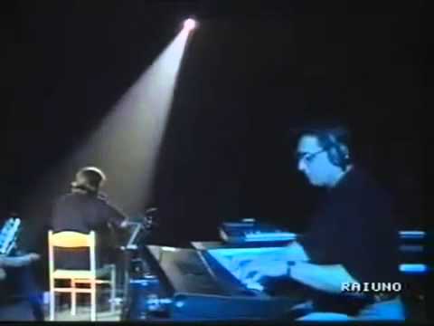 Fabrizio de Andre - Giugno '73 (live) con traduzione in russo