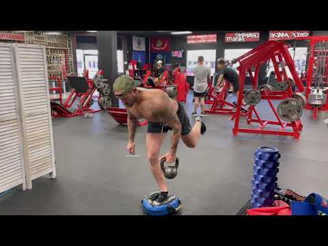 2020.12.06. single leg RDL with KB transition between the legs.