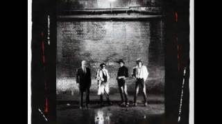 The Clash Let&#39;s Go Crazy