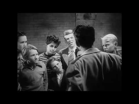 Sinatra Calls Kids Nazis (1945)