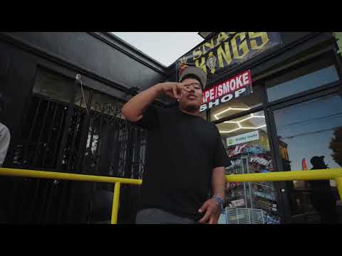 “Foreign whips”SmokeyDaNutt @_shotbytito 