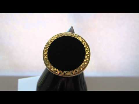 Brand New Men's 9ct Gold Onyx Ring £174.99