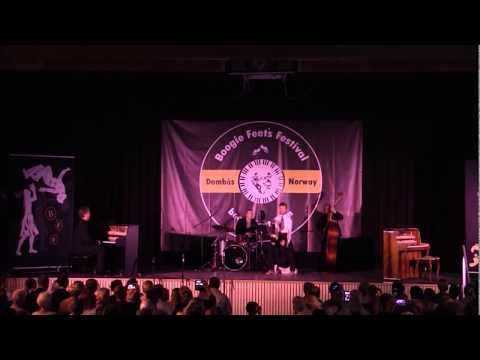 Rasmus and Sondre with Silvan Zingg Trio - Dancin the Boogie