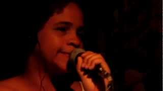 Quarteto Malacada tocando Menina, Amanhã de Manhã