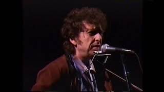 Bob Dylan 1992 - Mama you been on my Mind and Boots of Spanish Leather