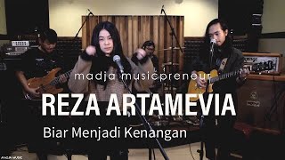 Biar Menjadi Kenangan - Reza Artamevia (Live Cover) by Madja Music
