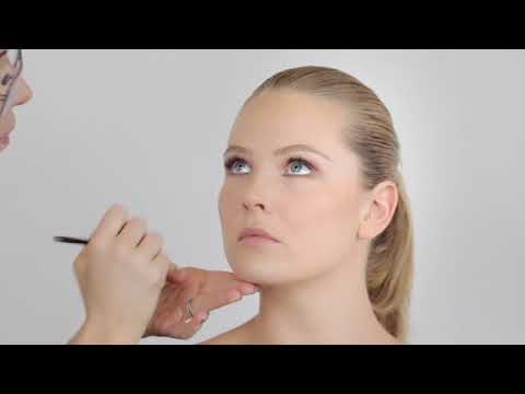 Rae Morris - Jishaku #12: Lash Line Smudger