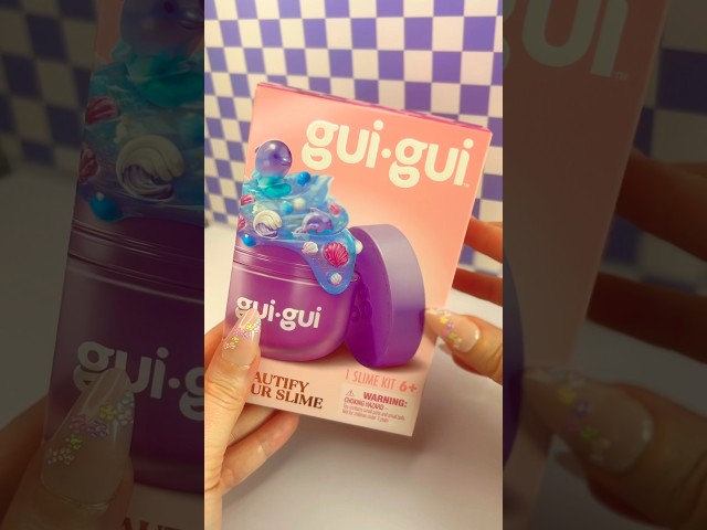 Vídeo relacionado con Pack Doble Exclusivo de GUI GUI; el Slime más Bonito jamás Visto, Creado por ti; añade Adornos y Brillo; Hay 2 slimes con Aromas Diferentes y 2 increíbles Texturas (Clear y Gloss)