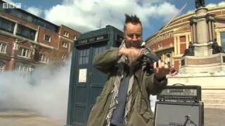Doctor Who theme tune by Nigel Kennedy - BBC Proms 2008