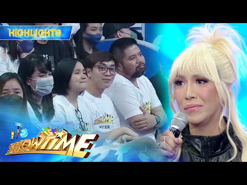 Vice Ganda encourages and gives a message to the It's Showtime staff It's Showtime