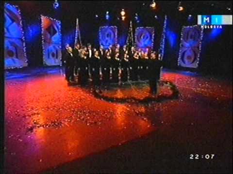 32.Corul Moldova - Noapte de vis, muz. de Franz Gruber, dirijor - Valentin Budilevschi.
