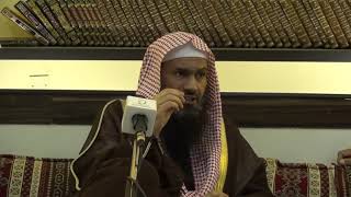 إذا دخلت المسجد والجماعة الأولى في التشهد الأخير، هل أصلي معهم أم لا ؟ - الشيخ عبدالرحمن الودعان image