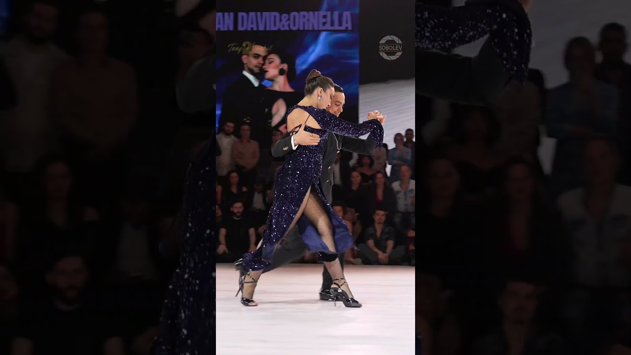 Ornella Simonetto & Juan David Vargas - Triunfal