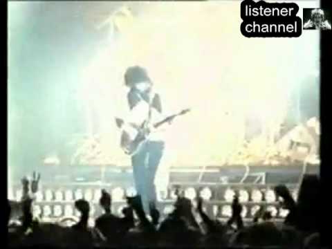 Queen Live In Frankfurt 1982 (excerpt)